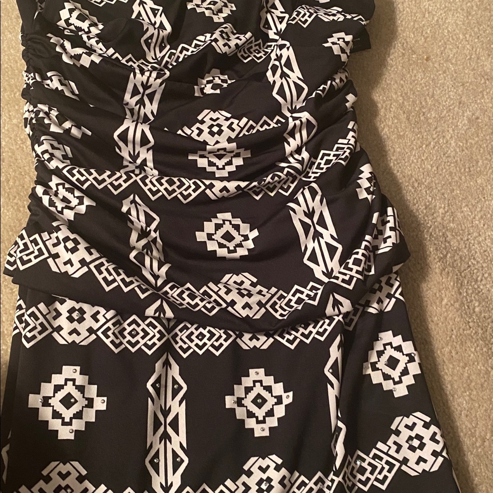 International concepts NWT medium shirred dress - Picture 10 of 13